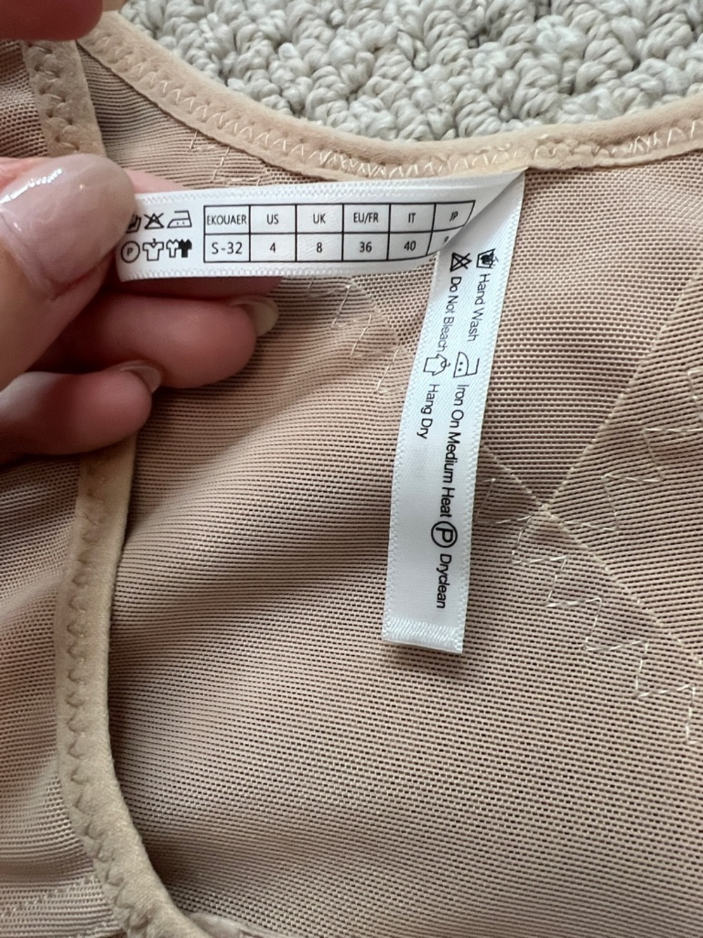 NWT corset shapewear size 4 posture corrector - Picture 2 of 4